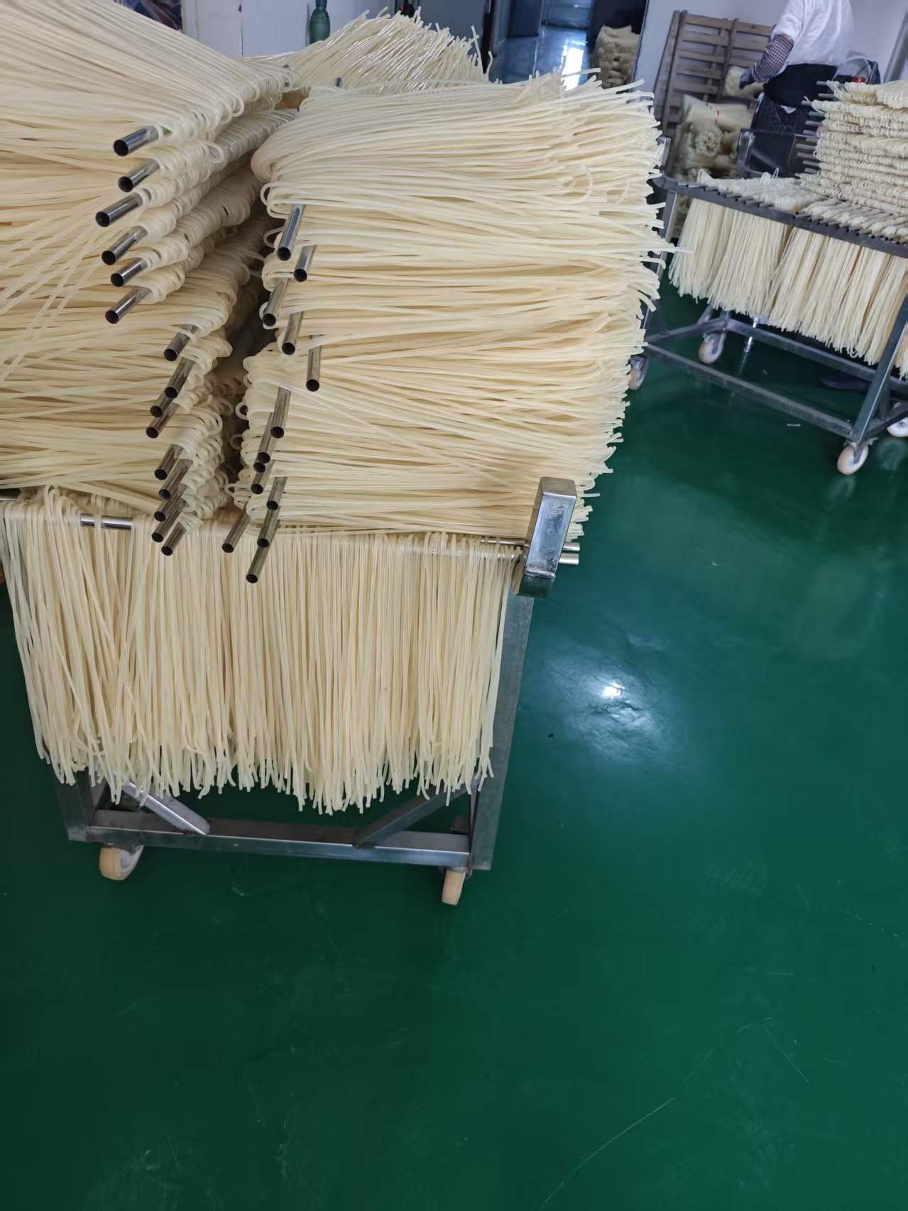 米粉包装现场
